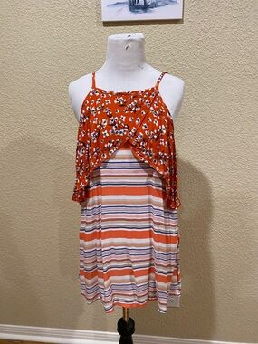 NWOT women’s top size medium